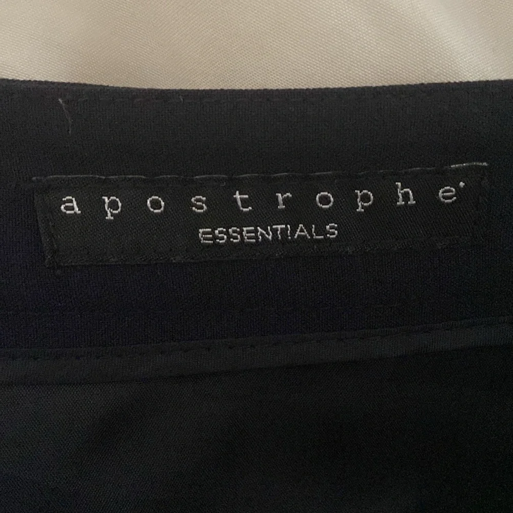 Apostrophe’ Essentials Black Plus Size Pencil Skirt